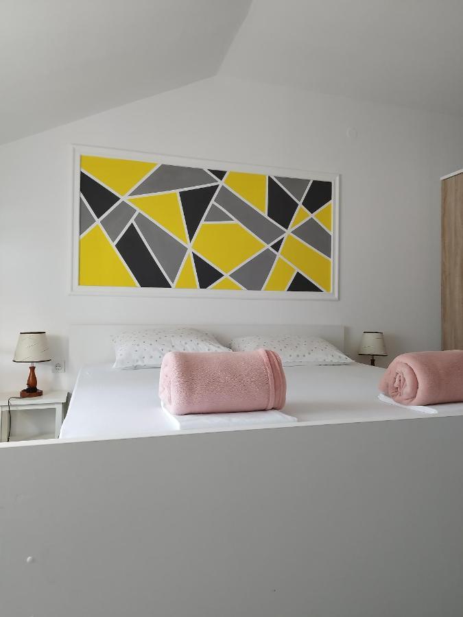 Apartments Jakovljevic Grebaštica Eksteriør bilde